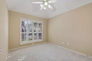 3935 Stockton Ln, Dallas, TX 75287 - Photo 11