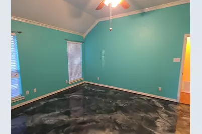 802 Justin Court, Keene, TX 76059 - Photo 9