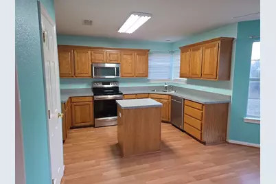 802 Justin Court, Keene, TX 76059 - Photo 33