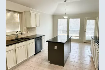 5304 Timber Park Drive, Flower Mound, TX 75028 - Photo 11