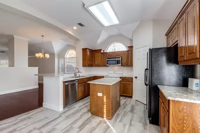 1328 Hillcrest Drive, Allen, TX 75002 - Photo 9