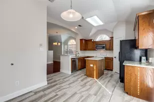 1328 Hillcrest Dr, Allen, TX 75002 - Photo 11