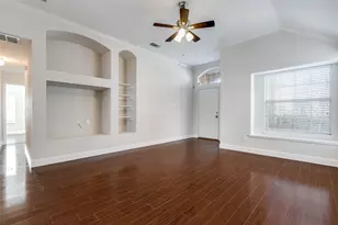 1328 Hillcrest Dr, Allen, TX 75002 - Photo 3