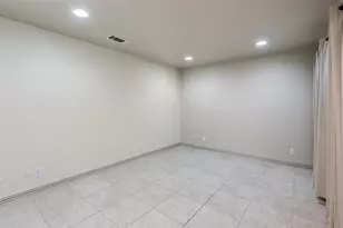 18240 Midway Rd, Dallas, TX 75287 - Photo 17