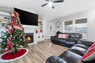 8261 County Rd 381, Tyler, TX 75708 - Photo 9