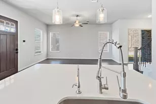 12632 Akenside Rd, Frisco, TX 75035 - Photo 9