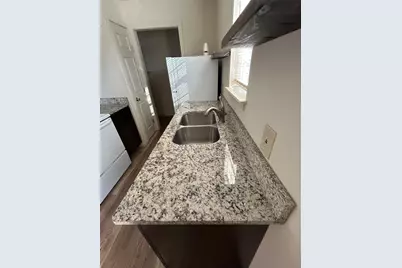 418 Hallvale Drive, White Settlement, TX 76108 - Photo 7