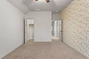 12700 Saratoga Springs Cir, Fort Worth, TX 76244 - Photo 31