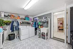 109 E Moonlight Dr, Robinson, TX 76706 - Photo 13