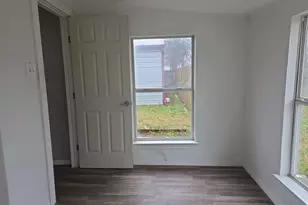 302 E Gertrude St, Crandall, TX 75114 - Photo 11