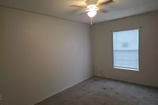 302 E Gertrude St, Crandall, TX 75114 - Photo 23