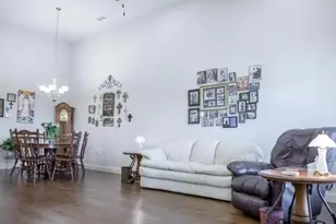 883 Birds Fort Trail, Arlington, TX 76005 - Photo 11