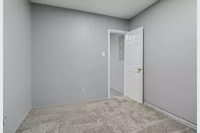 1004 Caliente Drive, Grand Prairie, TX 75051 - Photo 35