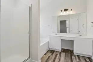 1004 Caliente Dr, Grand Prairie, TX 75051 - Photo 21