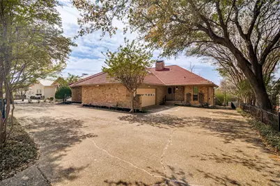 407 Yacht Club Drive, Rockwall, TX 75032 - Photo 1