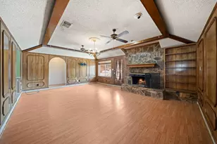 704 Morning Glory Ln, Bedford, TX 76021 - Photo 3