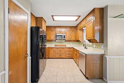 704 Morning Glory Lane, Bedford, TX 76021 - Photo 11