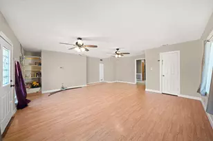 704 Morning Glory Ln, Bedford, TX 76021 - Photo 13