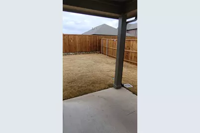 556 Meadow Run Drive, Van Alstyne, TX 75495 - Photo 21