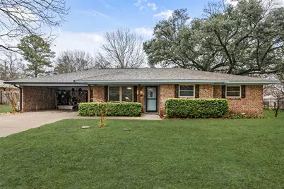 513 N 38th Street, Corsicana, TX 75110 - Photo 1