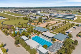 7209 Windy Meadow Dr, Aubrey, TX 76227 - Photo 21