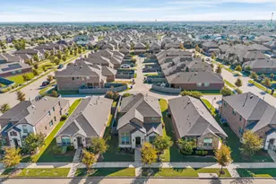 7209 Windy Meadow Dr, Aubrey, TX 76227 - Photo 27