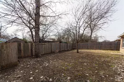 8534 Bearden Street, Dallas, TX 75227 - Photo 7