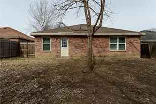 8534 Bearden St, Dallas, TX 75227 - Photo 5