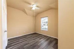 8534 Bearden St, Dallas, TX 75227 - Photo 13