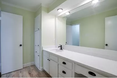 410 Carolyn Drive, Bedford, TX 76021 - Photo 13