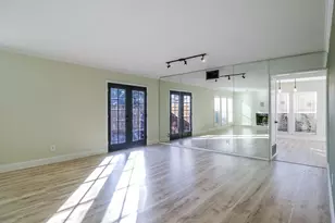 410 Carolyn Dr, Bedford, TX 76021 - Photo 5