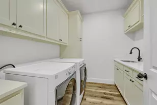 827 Kiowa Dr W, Lake Kiowa, TX 76240 - Photo 29