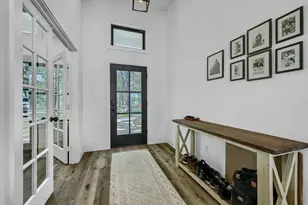 827 Kiowa Dr W, Lake Kiowa, TX 76240 - Photo 11