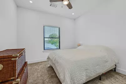 827 Kiowa Drive W, Lake Kiowa, TX 76240 - Photo 33