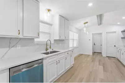 1022 Mayapple Drive, Garland, TX 75043 - Photo 19