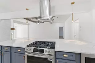 1022 Mayapple Dr, Garland, TX 75043 - Photo 17