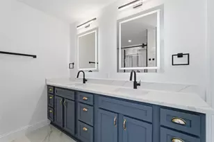 1022 Mayapple Dr, Garland, TX 75043 - Photo 5