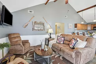 13710 Williams Rd, Azle, TX 76020 - Photo 11