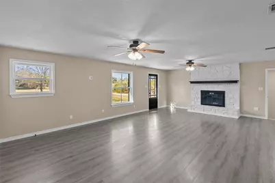 170 High Ridge Drive, Azle, TX 76020 - Photo 3