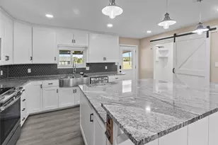 170 High Ridge Dr, Azle, TX 76020 - Photo 5