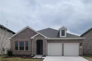 1633 Pne Vly Dr, Fort Worth, TX 76052 - Photo 1