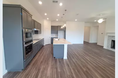 1633 Pine Valley Drive, Fort Worth, TX 76052 - Photo 3