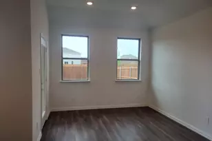 1633 Pne Vly Dr, Fort Worth, TX 76052 - Photo 5