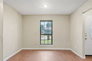 325 Juniper Dr, Arlington, TX 76018 - Photo 21