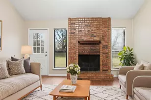 325 Juniper Dr, Arlington, TX 76018 - Photo 3