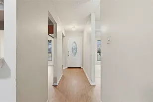 325 Juniper Dr, Arlington, TX 76018 - Photo 11