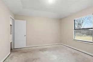 325 Juniper Dr, Arlington, TX 76018 - Photo 25