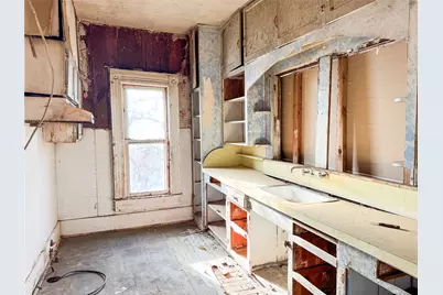 306 W 3rd Street, Cisco, TX 76437 - Photo 11