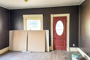 306 W 3rd St, Cisco, TX 76437 - Photo 9