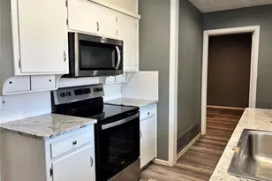 3501 NE 10th St, Mineral Wells, TX 76067 - Photo 13